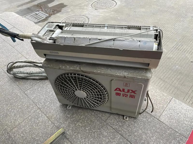 空调漏水维修范围内吗