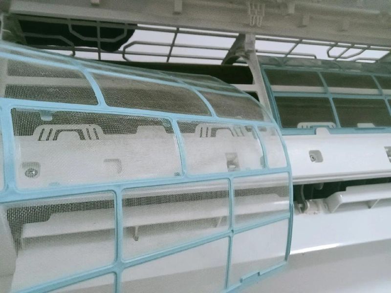 空调漏水维修范围内吗