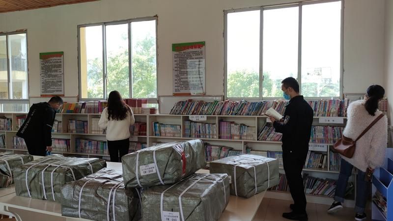 桐林镇:立足“三个一”工作体系 织密“扫黄打非”防护网