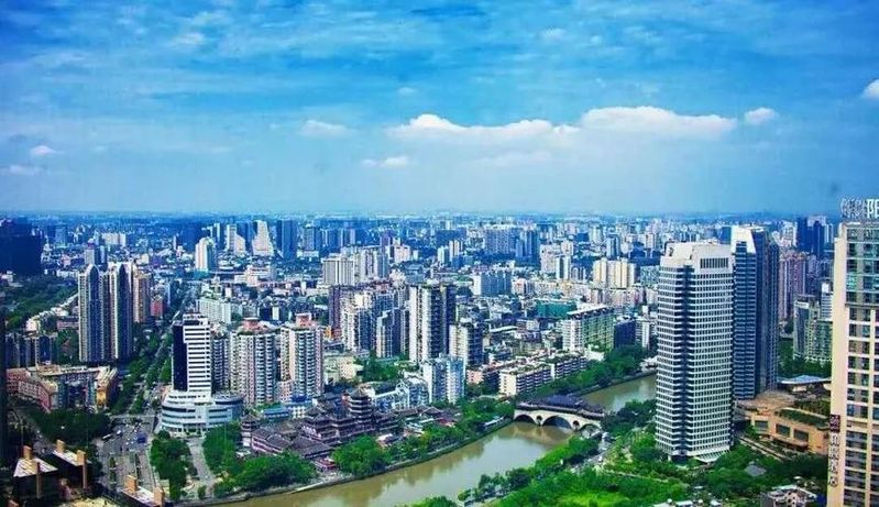 蓉平：“东进”，一座大城的“谋远”与“谋细”