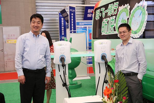全球鹰电动汽车多少钱