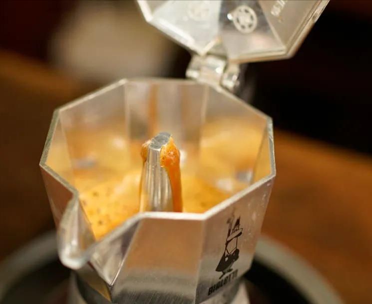 Step of the pot
