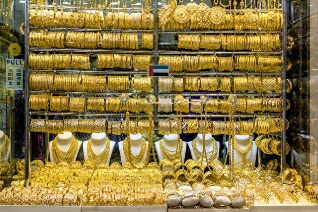 今年最强行情来了!黄金突破4400关口,接下来是大涨还是大跌?