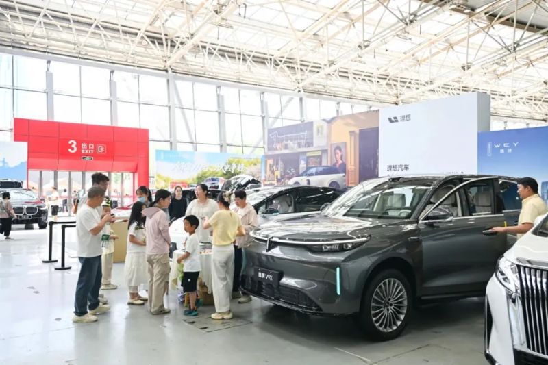 降价促销汽车