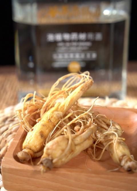 长白山野山参泡酒步骤