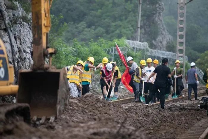 最能说明冻雨成因的是