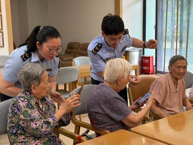 “码” 上守护 湖里药品安全治理有了 “智慧眼”