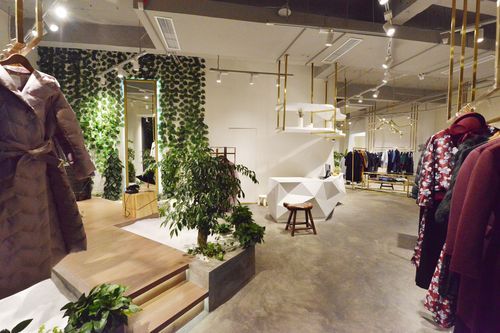 开女服装店经验