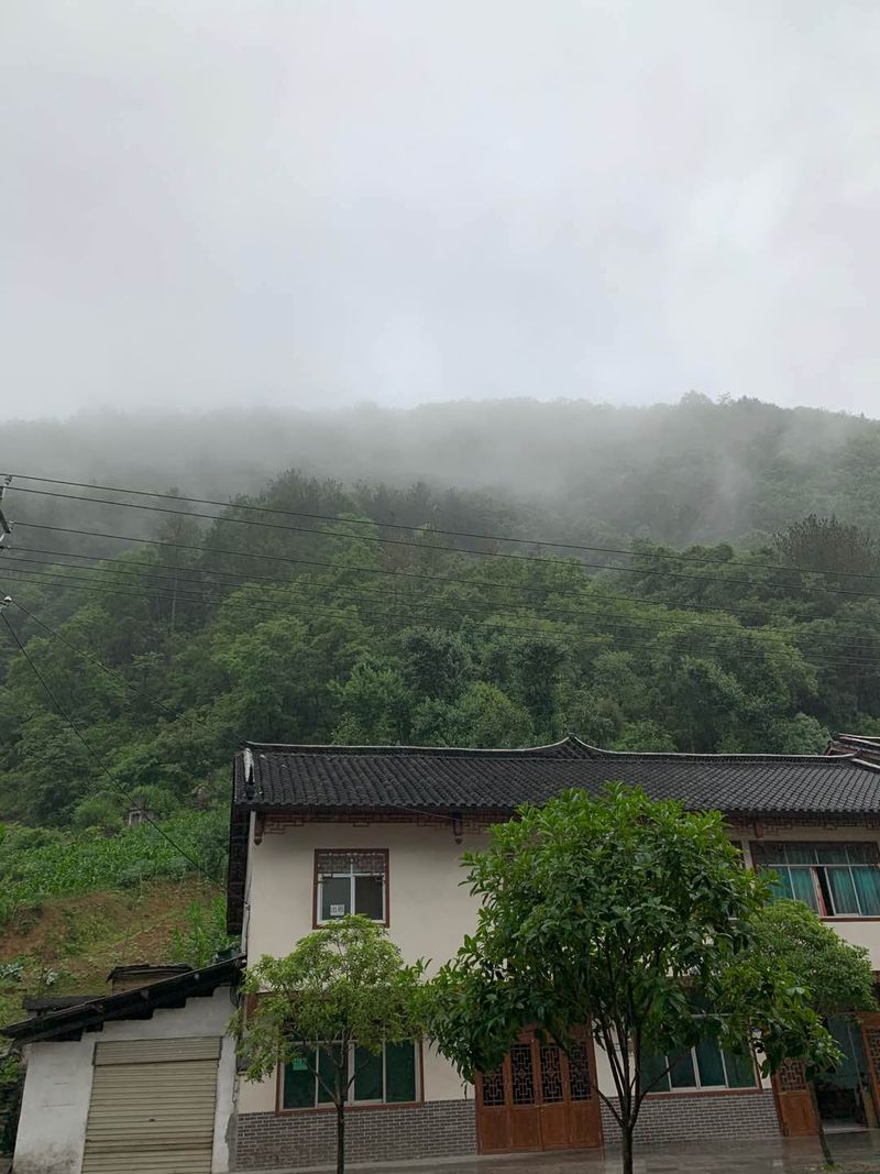 徒步西藏多少钱