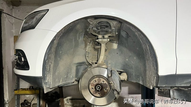奥迪q5一万公里保养多少钱