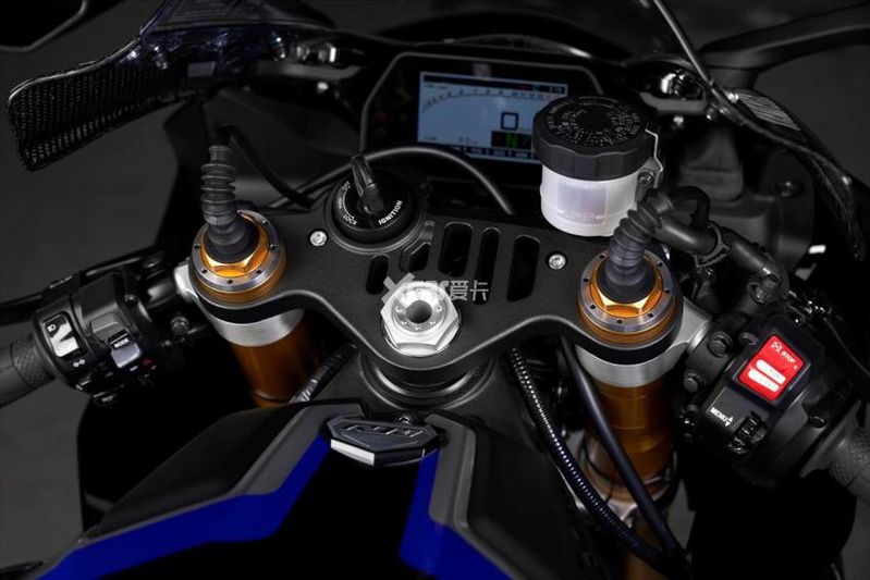 雅马哈yzf r1多少钱
