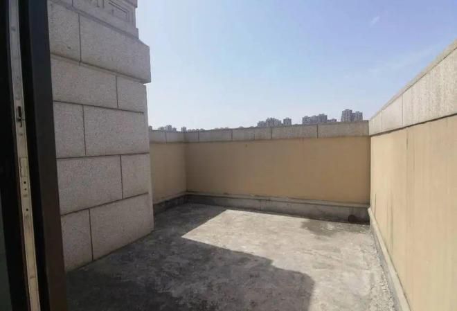 上海宝华源墅价格暴跌