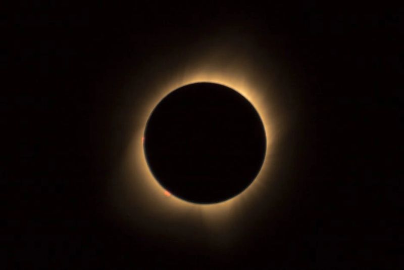 关于太阳地球月亮的数学常识