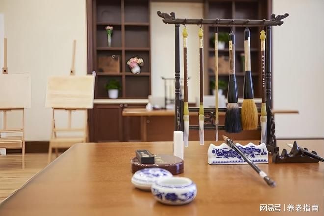 海航电话是多少钱