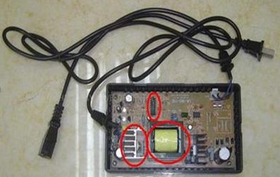 电瓶车充电器串灯维修